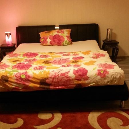 Gastezimmer Kelsterbach Habitación foto