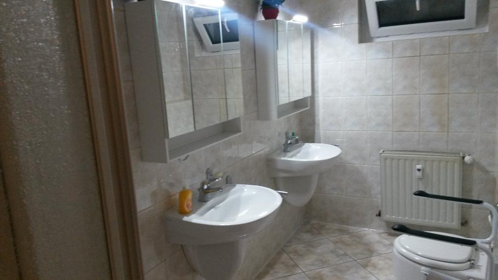 Gastezimmer Kelsterbach Habitación foto