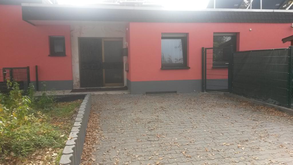 Gastezimmer Kelsterbach Habitación foto